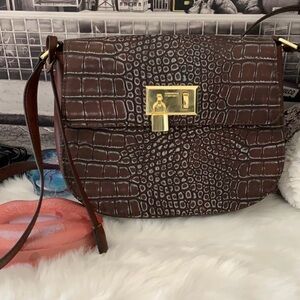London Fog Brown Crocodile Pattern Shoulder Bag